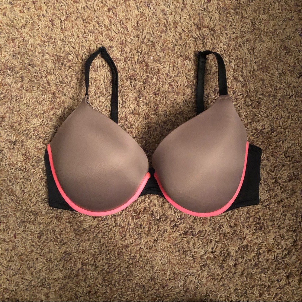 VS PINK Push Up Bra